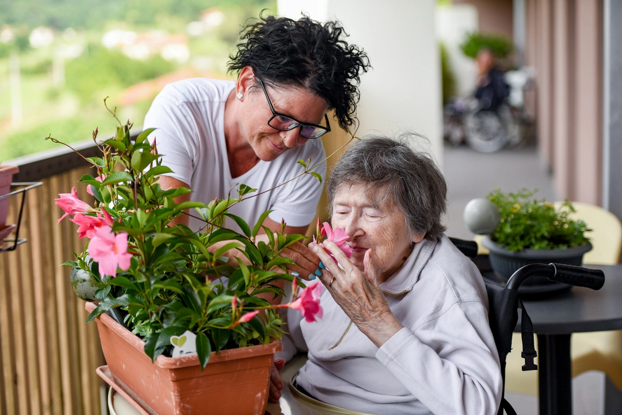 Aspire Senior Care services supporting seniors with personalized care